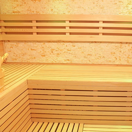 Nirvana Sauna 250x250x210cm met kachel