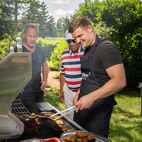 GrilluxePrime gasbarbecue 4 branders met gietijzeren kookplaat