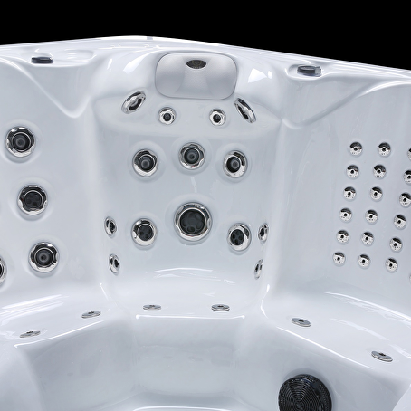 Coral 5-persoons Outdoor Spa wit / WiFi module