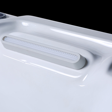 Coral 5-persoons Outdoor Spa wit / WiFi module