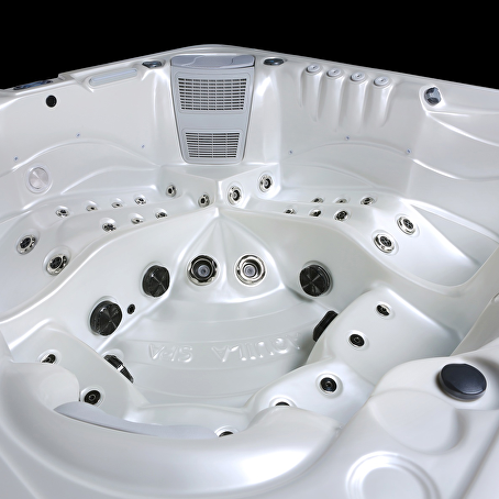 Tropi 6-persoons Outdoor Spa wit / WiFi module