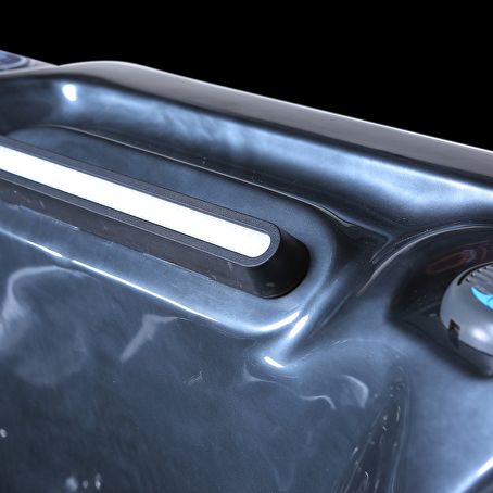 Tropi 6-persoons Outdoor Spa zwart / WiFi module