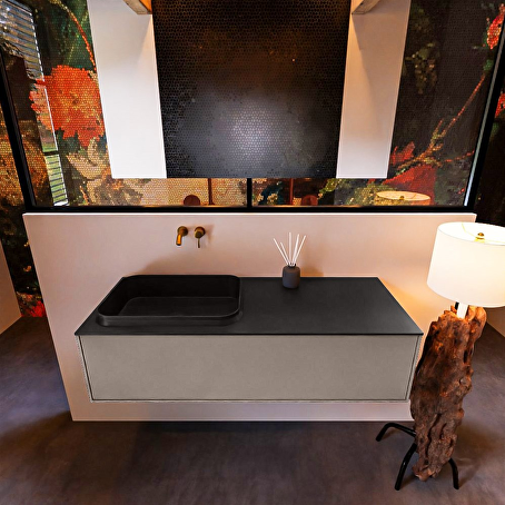 MONDIAZ ERIN 120cm badmeubel onderkast kleur Smoke met 1 lade. Wastafel RIDGE links 0 kraangaten kleur Urban.